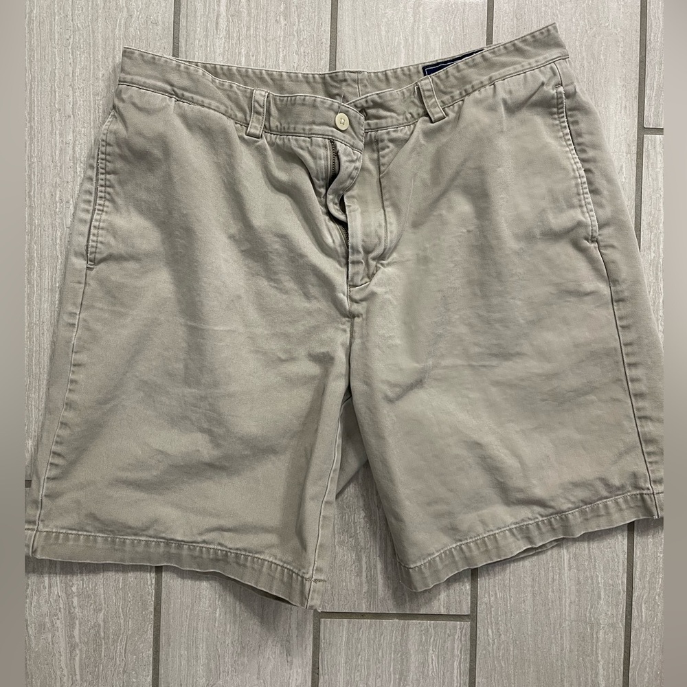 Vineyard Vines Club Khaki Short 36